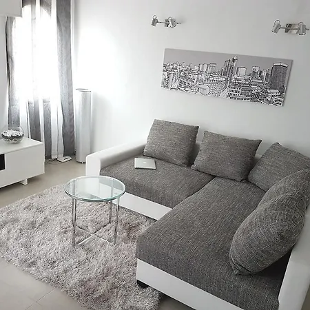 Apartment Palm Beach